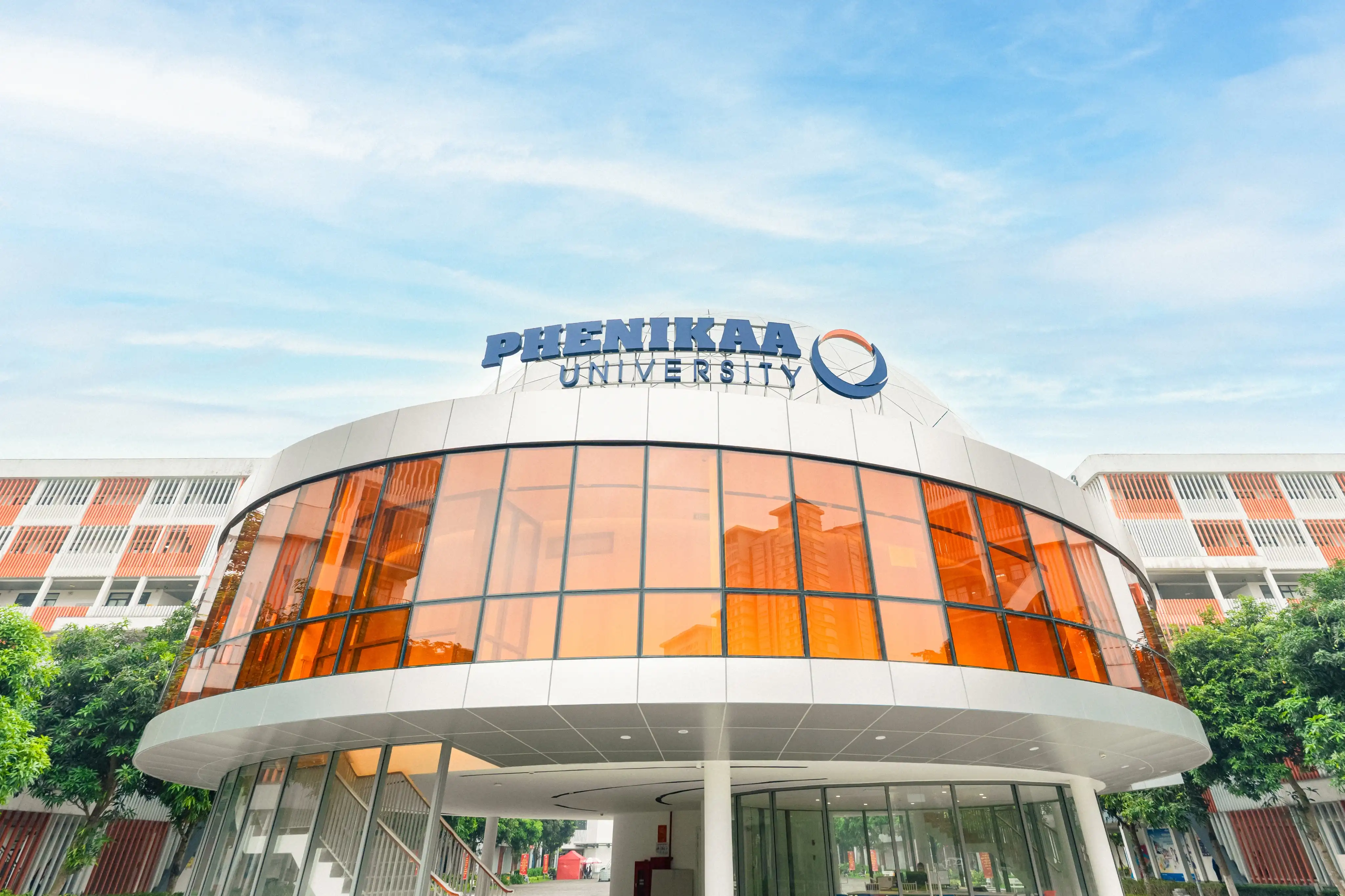 Phenikaa Planetarium, photo 2