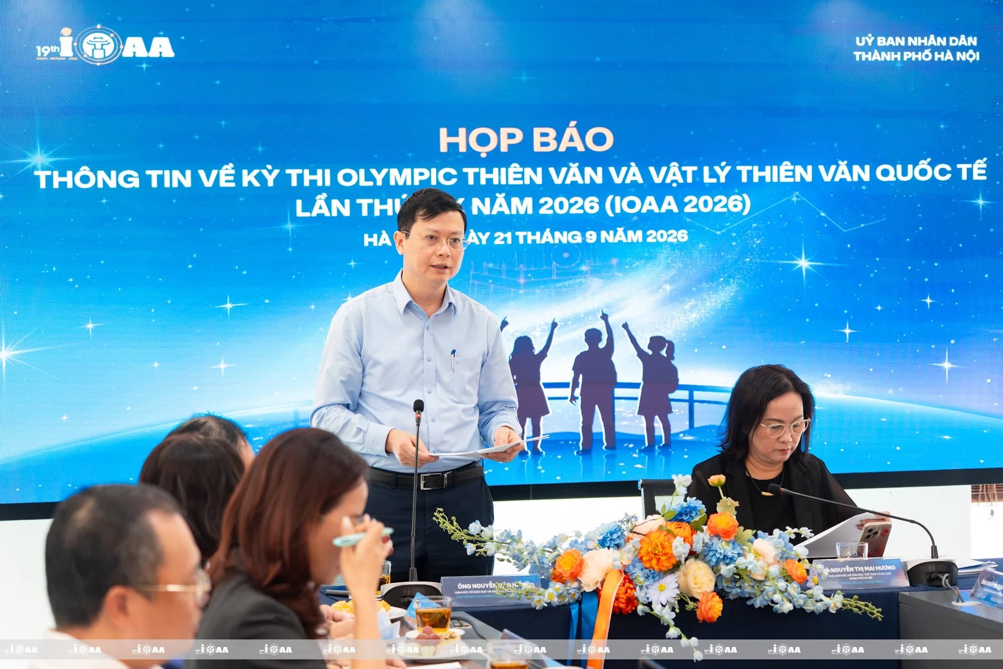 Nguyen Van Hien, Director of the Hanoi Department of Education and Training, briefs the media on IOAA 2026.